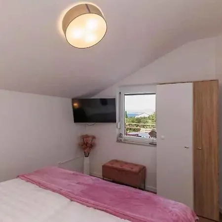 In 51720 Daire Selce