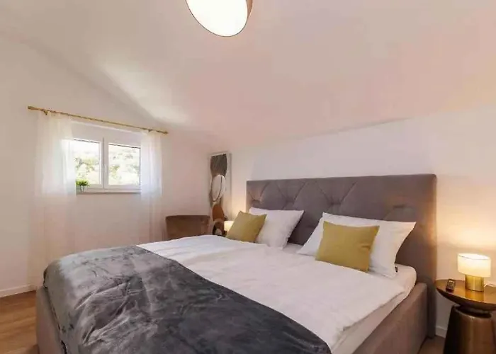 In 51720 Apartament Selce